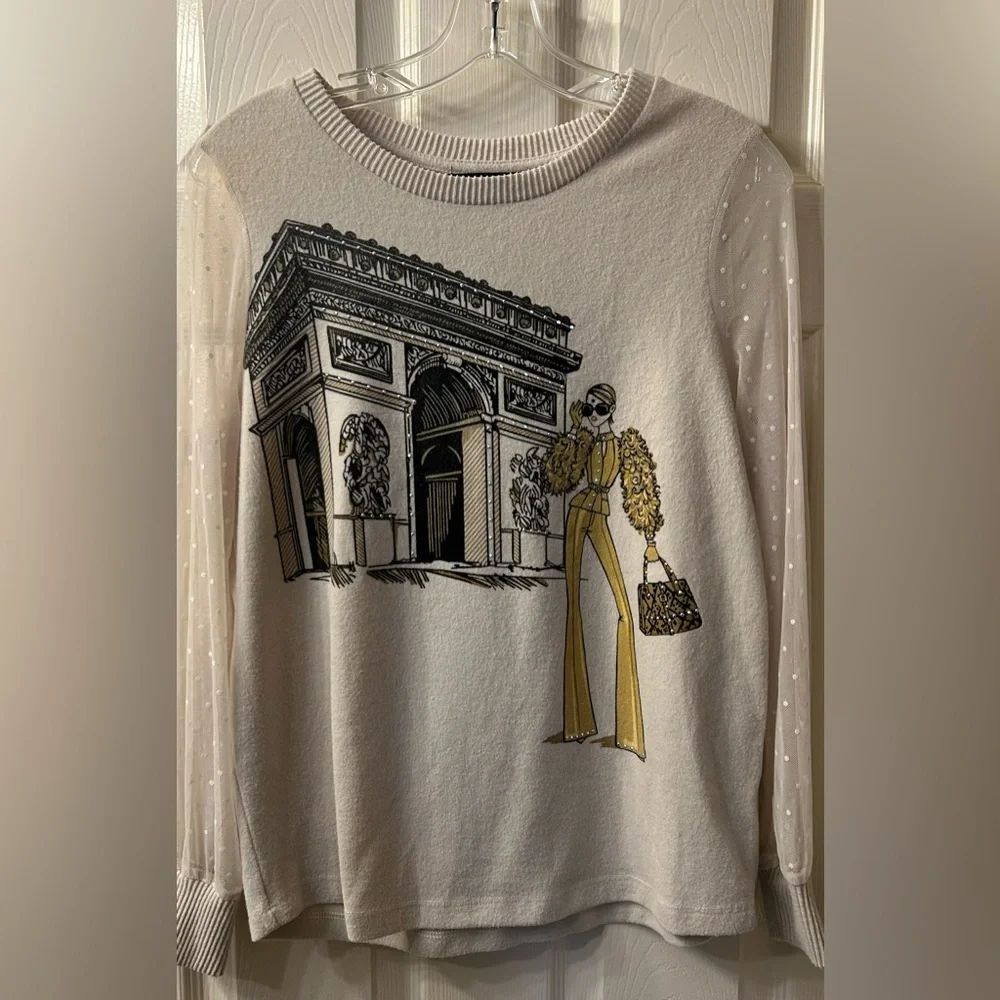 Graphic Cream Women's Long-Sleeve Top with Mesh Sleeves